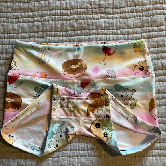 FLEO x DNDL shorts size small AYSHA - Picture 2 of 4